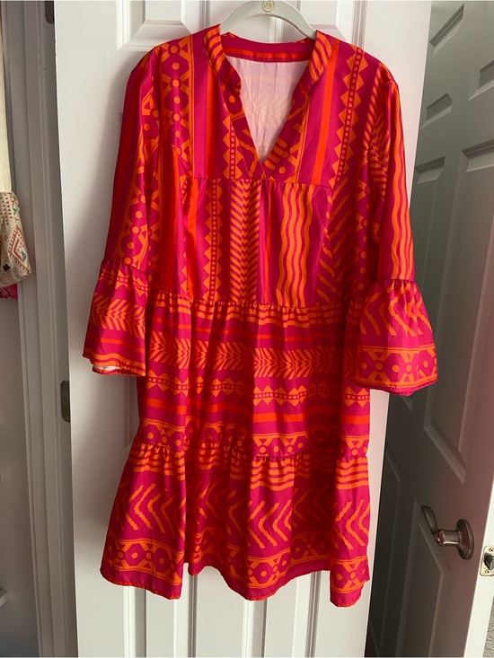 Dresses & Skirts - Bright Pink & Orange Patterned Tiered Dress